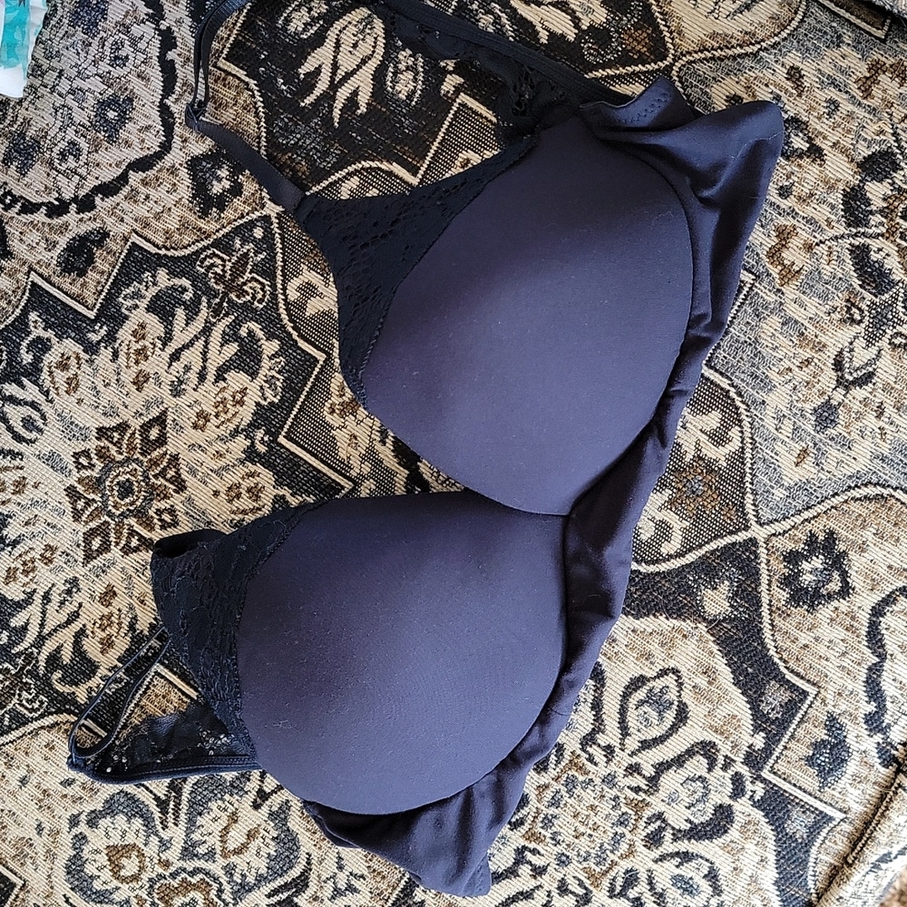 Laura Ashley 36C Bra